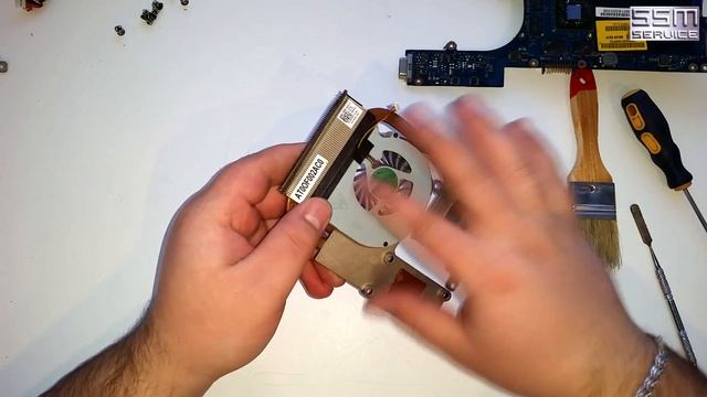 Как почистить от пыли ноутбук Dell inspiron 5520 и заменить термопасту смотреть онлайн