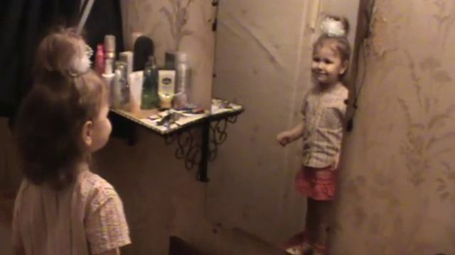 песенка про девочку карину