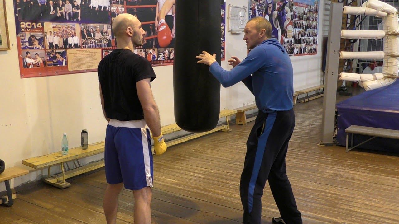 Почему не получается боковой удар - разбор ошибок (English subs) смотреть онлайн