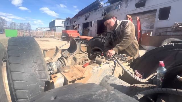 Опять КОЛХОЗИМ! Кручу верчу! Татру собрать хочу! смотреть онлайн