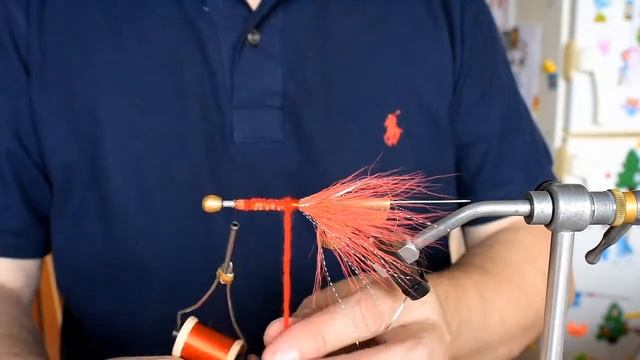 мушка креветка на горбушу и семгу.