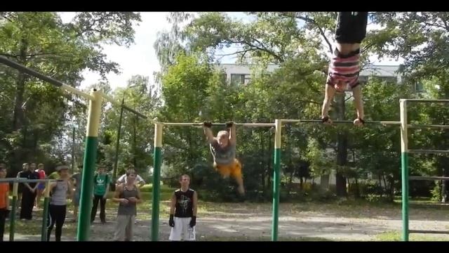 Турникмены Великие Луки. Street Workout смотреть онлайн