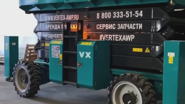 Ножничный подъемник на дизельной тяге SUNWARD SWSL1823RT