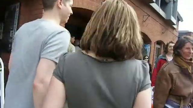 Шотландские танцы в пригороде Лондона смотреть онлайн