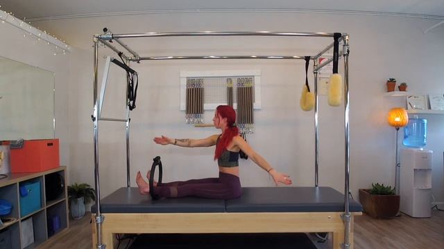 Full Body Magic Circle Class with Mary - Level 2/3 // Align Pilates смотреть онлайн