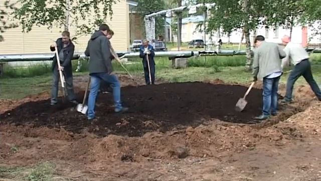 Клумба, игровой комплекс и аллея победы смотреть онлайн