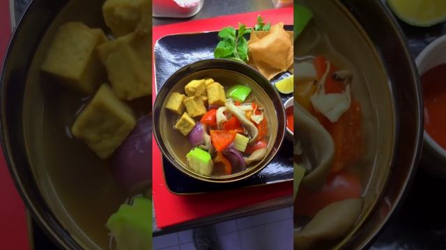 Вегетарианский суп «Фо чай» азиатская кухня