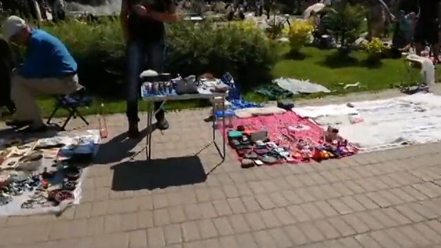 Все есть на казанской «Блошке»: от метеорита до золотой ложки! смотреть онлайн