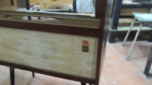 Реставрация старой ламповой радиолы Ригонда-моно Часть 1.mp4