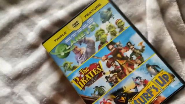 Triple Feature: Planet 51/The Pirates: Band of Misfits/Surfs Up 2014 DVD Unboxing смотреть онлайн