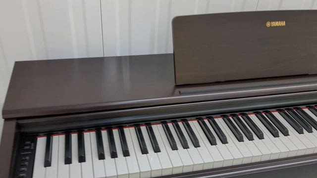 Yamaha Arius YDP-144 digital piano in rosewood stock number 22398 смотреть онлайн