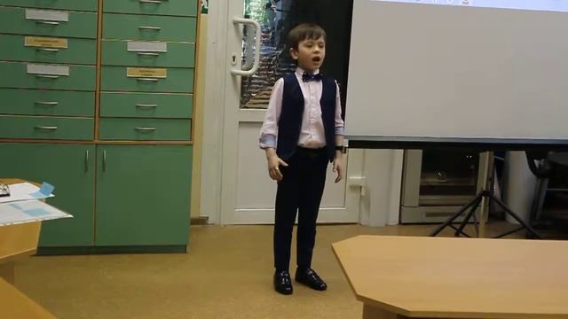 "Красно солнышко" исполняет Марк-Малик Мурашкин смотреть онлайн