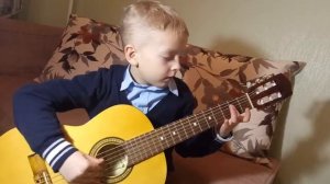 По дороге жук. Украинская народная песня. Простая мелодия для начинающих играть на гитаре детей