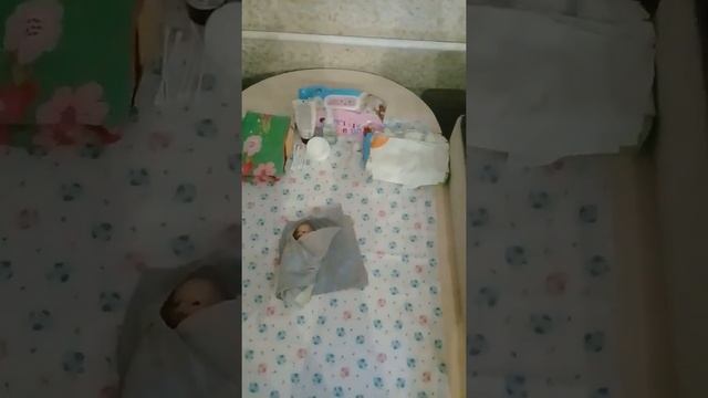 Обзор на пеленальный столик Жени смотреть онлайн