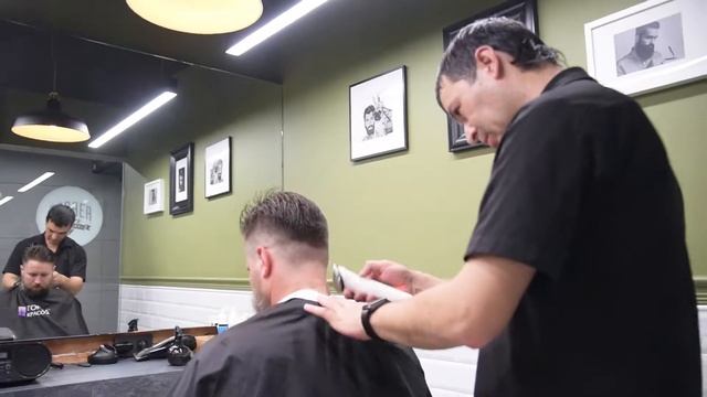 БАРБЕР-СТРИТ: СЕКРЕТЫ БРУТАЛЬНОГО МУЖСКОГО ОБРАЗА смотреть онлайн