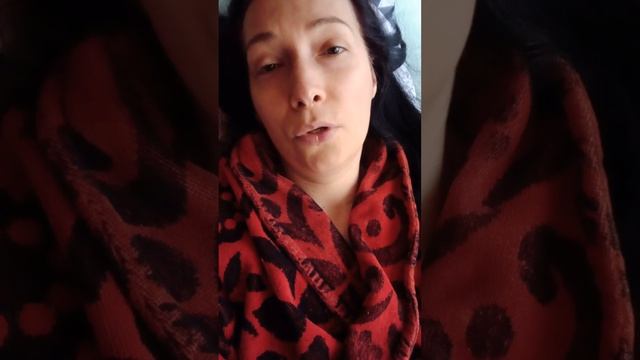 Вещаю из кровати.....берегите свое здоровье....берегите своих близких....не отстраняйтесь от них