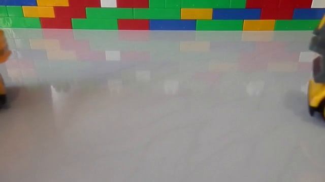 Машинки: самосвал, мусоровоз, экскаватор, бетономешалка.//Machines: dump truck, garbage. смотреть онлайн