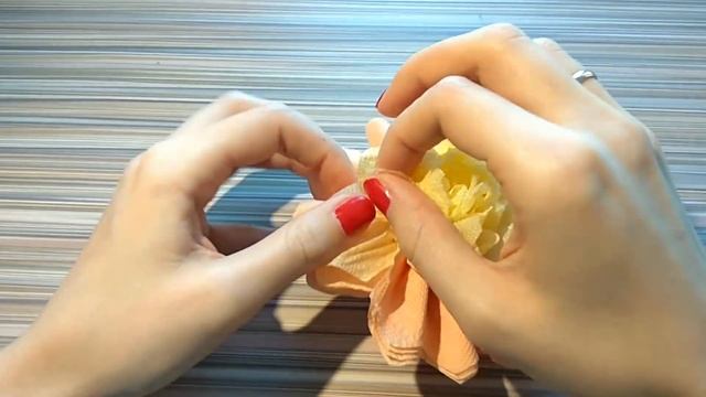 DIY: Простой цветок из салфеток  2  декор из салфеток