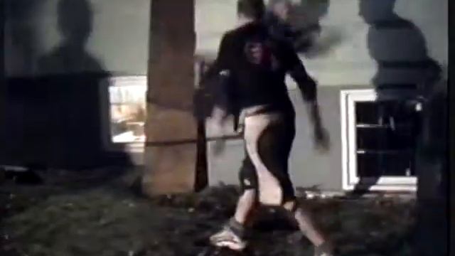 BCW - Six Feet Under 2002 - Dangerous Dana vs. Trevor Kidd смотреть онлайн