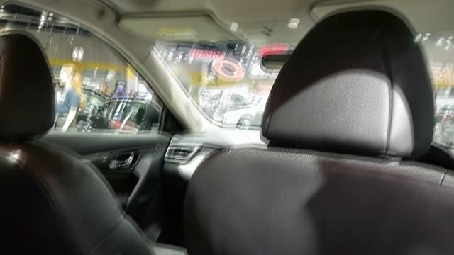 Nissan Xtrail 2.5 V 4WD ราคา 1,603,000 บาท смотреть онлайн