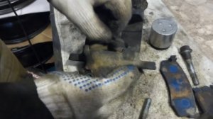 Задние тормоза (ревизия суппортов) ПРАДО-120