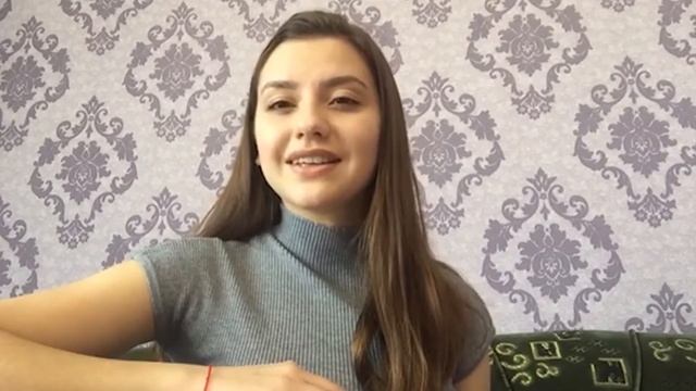 Читаем Есенина. Дорогая, сядем рядом смотреть онлайн