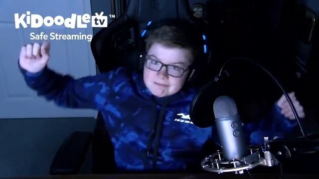 Family Moments | Safe Streaming™ | Minecraft, Roblox, Nintendo & More | Kidoodle.TV® смотреть онлайн