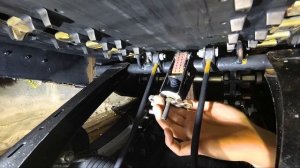 Регулировка задней подвески на снегоходе. Регулировка ленточного ограничителя (стропы)