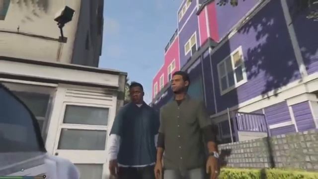 Странный школьник играет в Brawl Stars