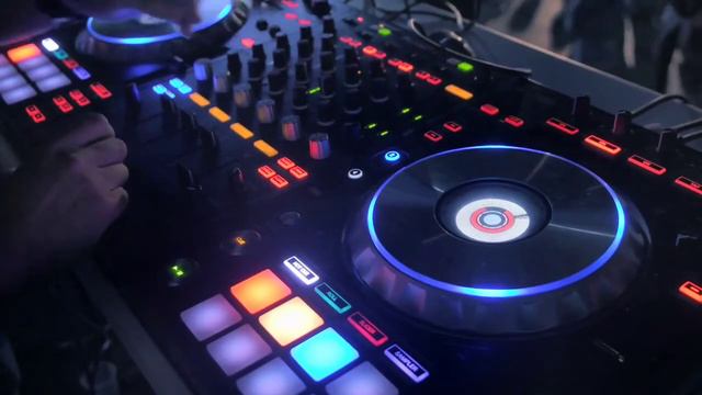 Hello Flip, house and dance music for parties playlist, free music смотреть онлайн