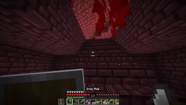 Minecraft Manhunt, But There Are Legendary Weapons