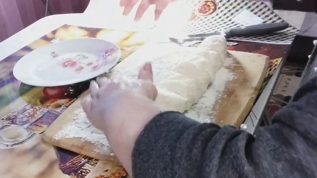 Как приготовить сырники из творога - простой рецепт смотреть онлайн