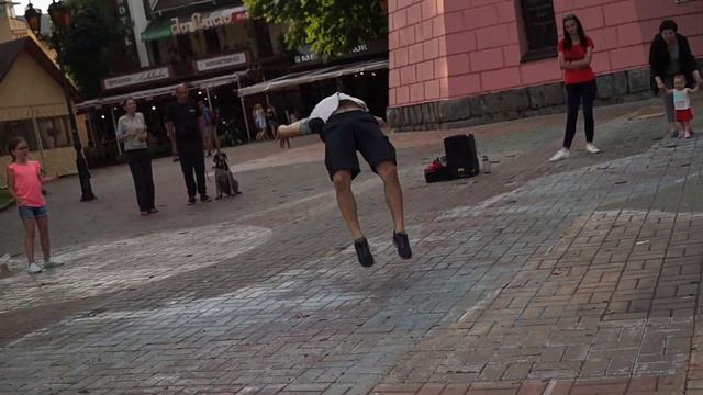 Ярослав Міщенко / Комбо по брейк-дансу / Breakdance Battle / Вінниця смотреть онлайн