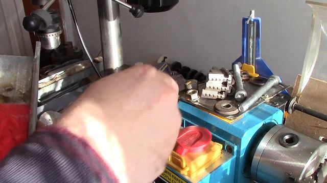 ремонт пистолета для герметика смотреть онлайн