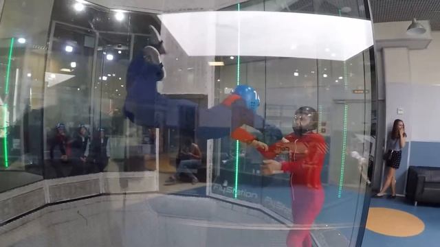 Flystation. Влад летает в аэротрубе. смотреть онлайн