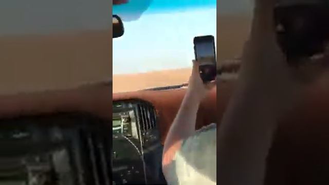 Бархамы пустыня Дубай ОАЭ смотреть онлайн