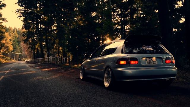 Stanced 95' Honda Civic EG3 смотреть онлайн