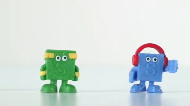 HASBRO SCRABBLE JUNIOR CROSSWORD GAME смотреть онлайн