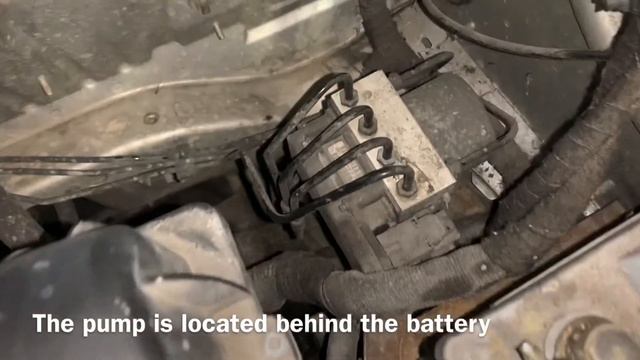 Citroen Berlingo Petrol ABS Pump Location смотреть онлайн