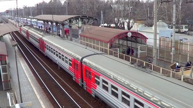 Электропоезд ЭД4М-0087 платформа Ухтомская смотреть онлайн
