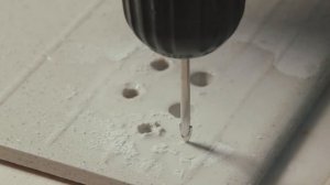 СВЕРЛО ПО КЕРАМИКЕ? КАКОЕ ВЫБРАТЬ, ЧТОБЫ ПОЛУЧИЛИСЬ АККУРАТНЫЕ ОТВЕРСТИЯ В ПЛИТКЕ