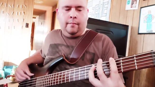 Ibanez sdgr Sr505 смотреть онлайн