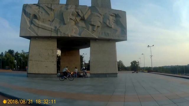 Пешком по городу.Витебск.Площадь Победы и окрестности. смотреть онлайн