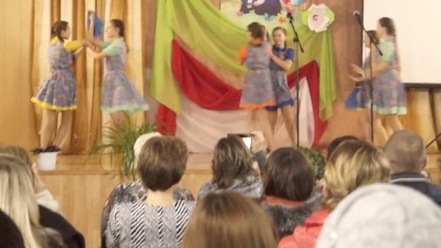 Русский народный танец: "Ой, как ты мне нравишься" смотреть онлайн