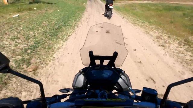 Voge 300 rally - Geon twin cam - Покатушки весенней Луганщиной смотреть онлайн
