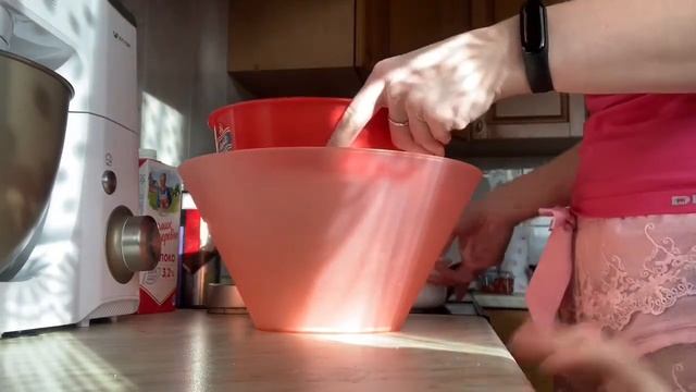 Готовим тонкие блинчики! Мой главный помощник в этом деле весы kitfort kt-803-3 смотреть онлайн