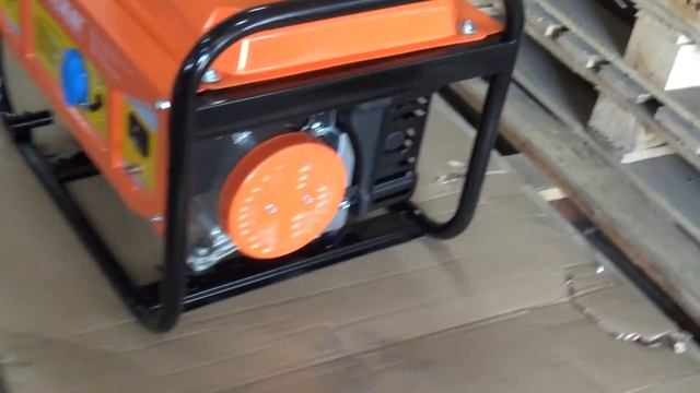 Обзор: Бензиновый генератор | СКАТ УГБ 2000 | 2 кВт | Agregat-24.ru