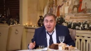 Садальский читает стихи.
