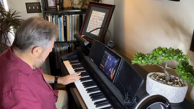 “Summertime/Moondance” (Alan Kaufman, Keyboard) смотреть онлайн