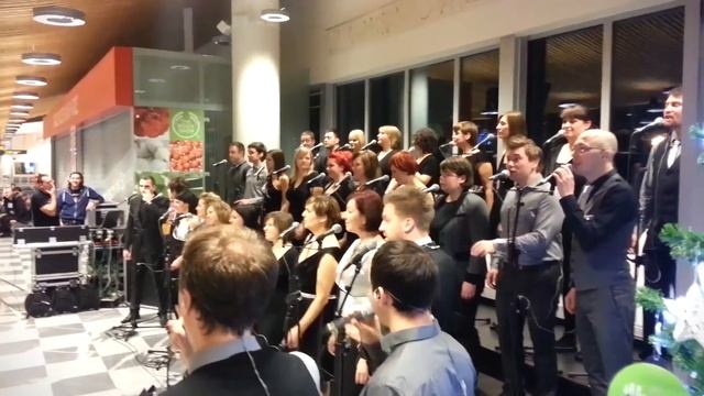 Ljubljana Airport surprises passengers on 50th Anniversary смотреть онлайн